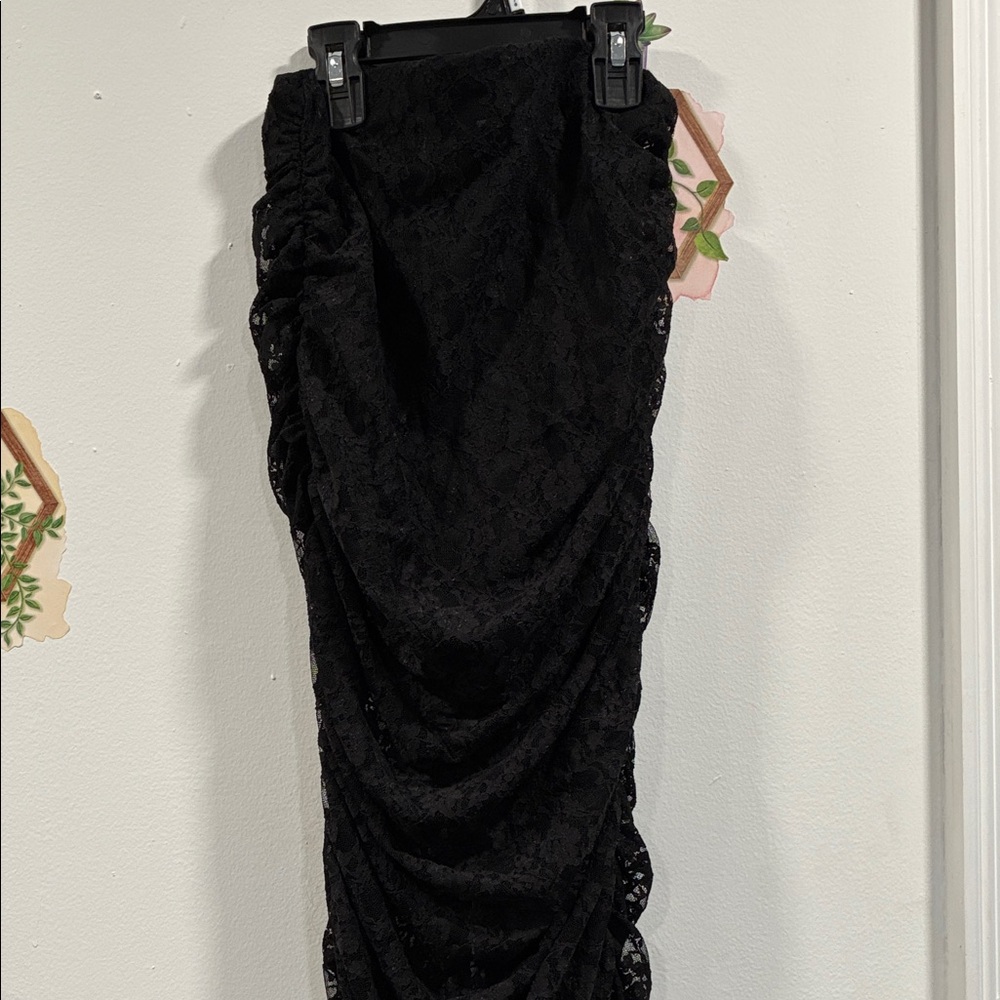 Elegant Black Lace Skirt